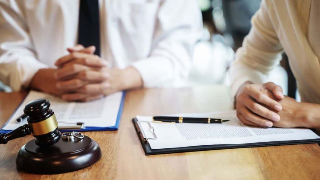 Alimony vs. Separate Maintenance 1 How Does Alimony Work in the U.S.