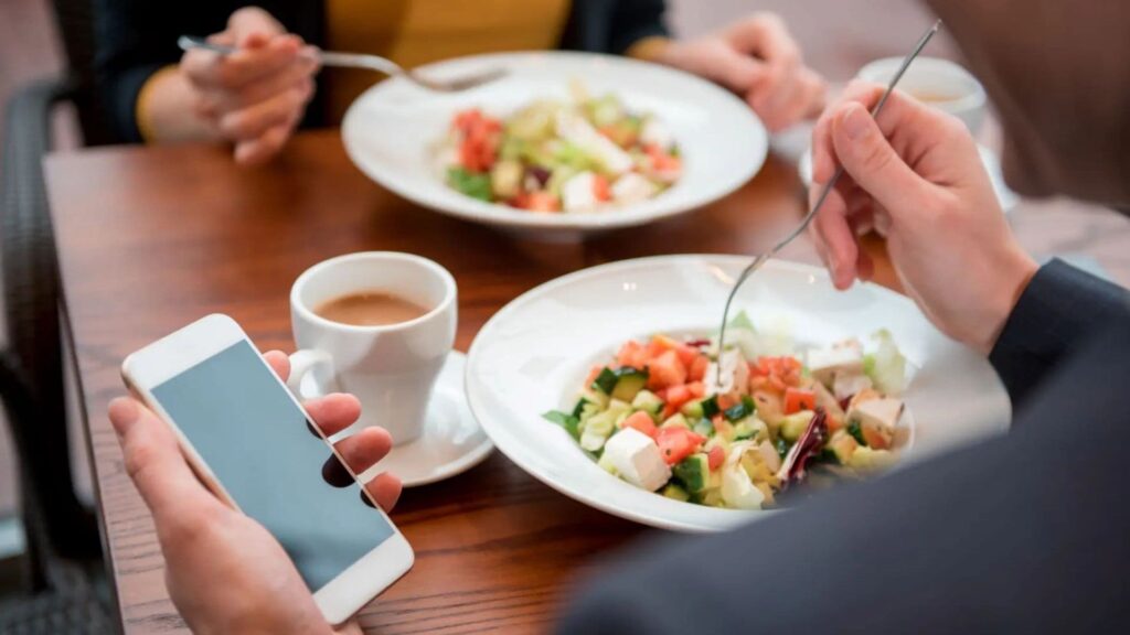 Can You Deduct Solo Meals for Self-Employed? Everything You Need to Know 1 When Can Solo Meals Be Deducted