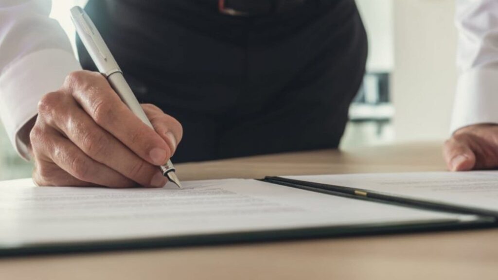 Where to Find My Settlement Statement? 1 Who Provides the Settlement Statement